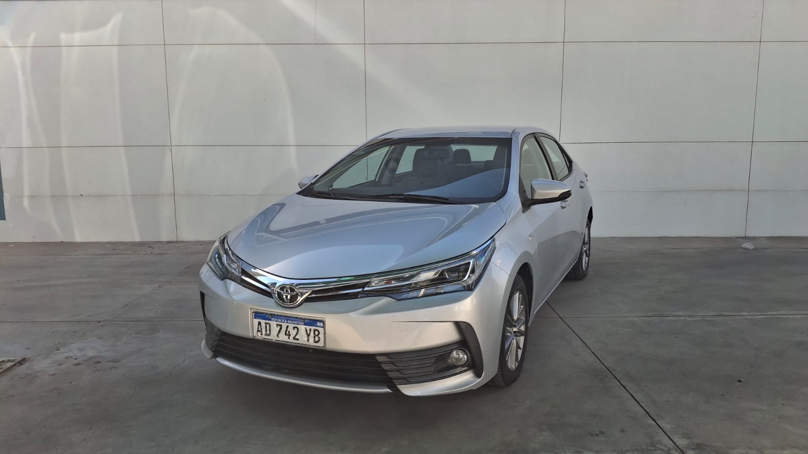 TOYOTA COROLLA XEI 1.8 6MT