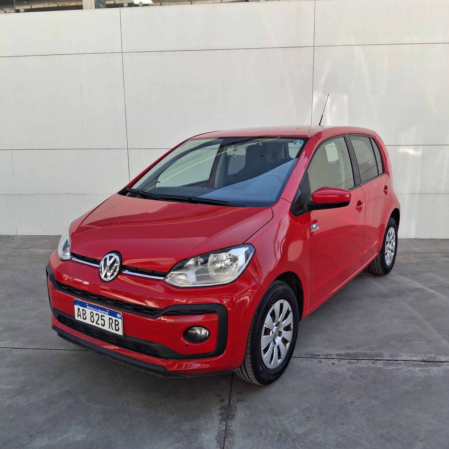 VOLKSWAGEN MOVE UP 1.0 MT