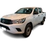 uct-hilux-dx-vista-01